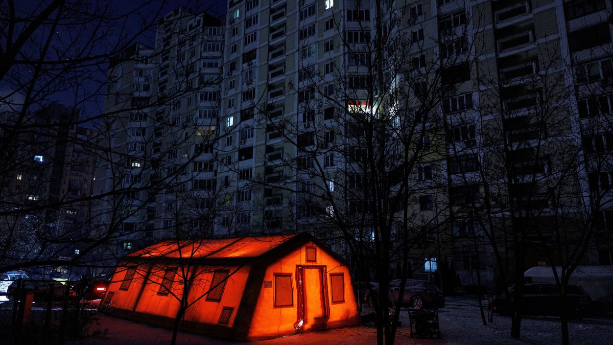 Ukrajinský parlament je bez elektřiny, topení i vody