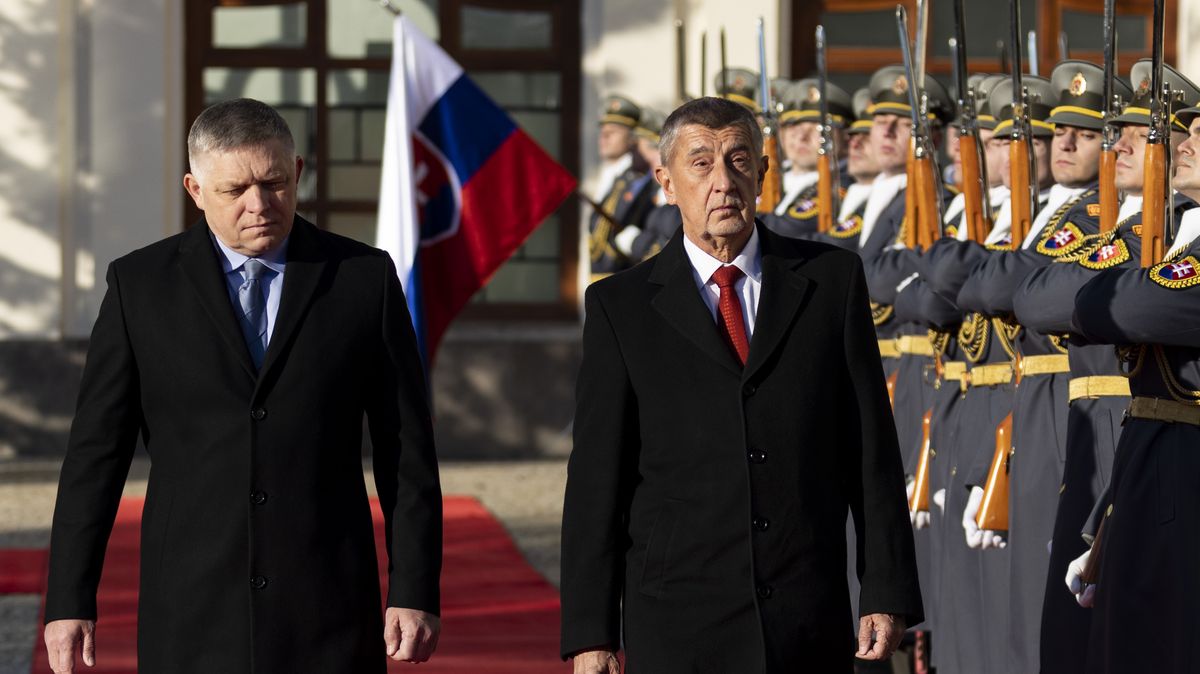 Obrazem: Jak Babiš u Fica „napravoval“ vztahy