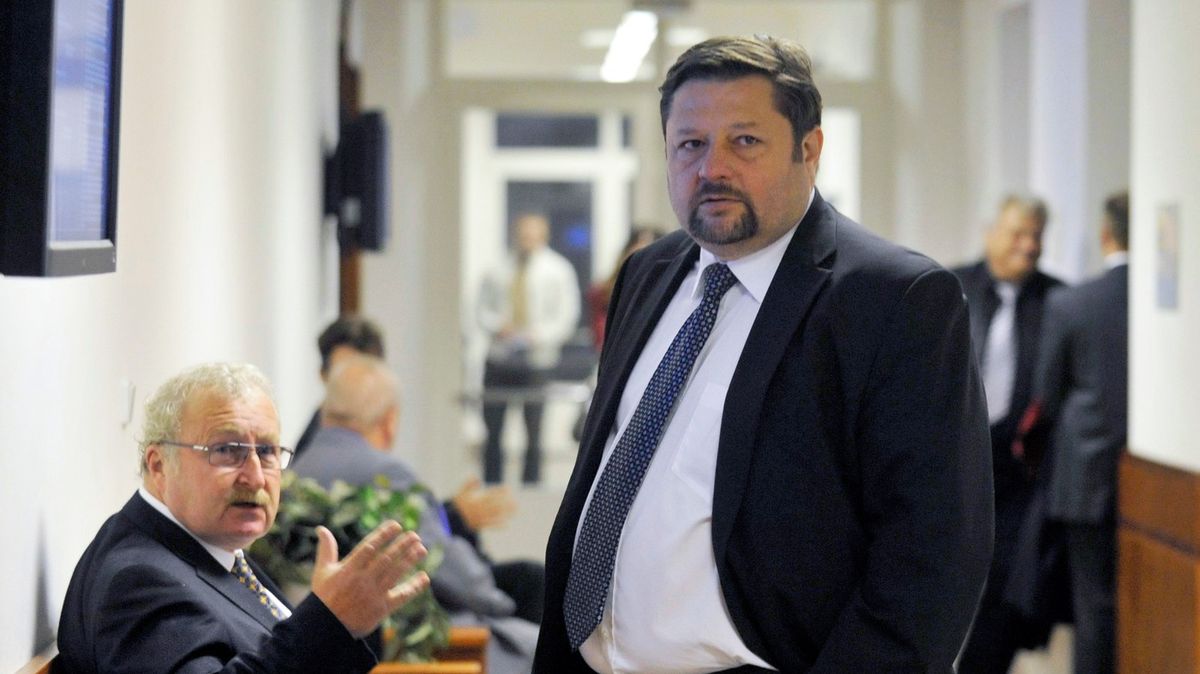 Policie navrhla obžalovat exposlance Wolfa za maření úředního rozhodnutí