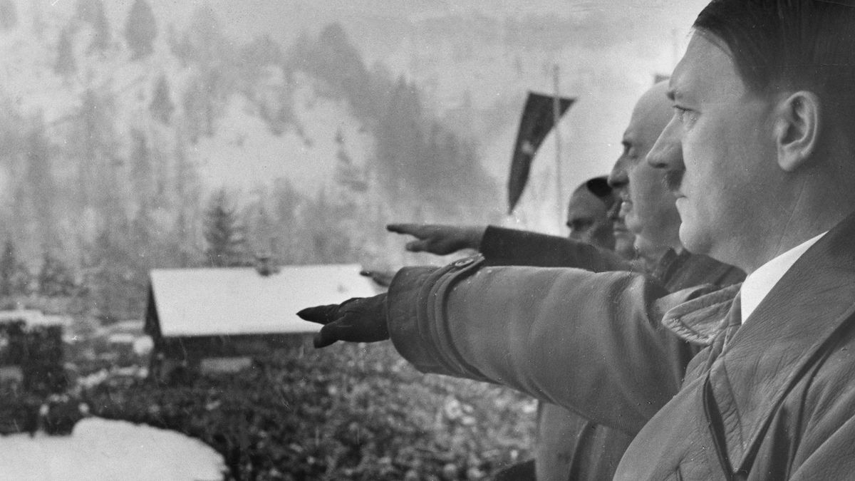 Hitlerova rozcvička. Už zimní olympiádu nacisté politicky zneužili