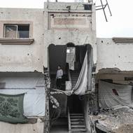 V Gaze chybí humanitární pomoc a kvalitnější dočasné bydlení, které je v těchto zimních měsících zoufale potřebné. (Burej, Pásmo Gazy, 13. ledna.)