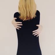 Míla Preslová: Jedna ku jedné, 1998, barevná fotografie, 150 × 100 cm.