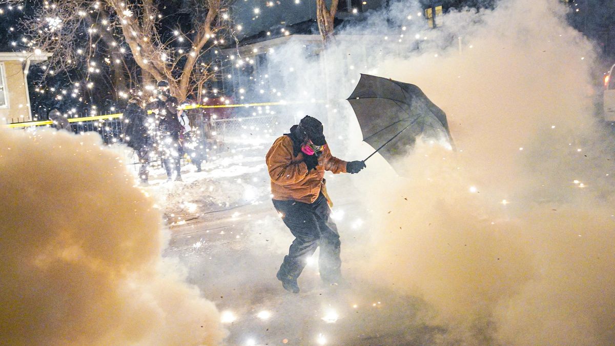 Trump chce potlačit „travestii“ jako povstání a nasadit v Minneapolis vojáky