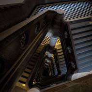 Schodiště má silnou atmosféru. 