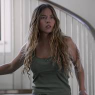 Sydney Sweeney jako Millie.