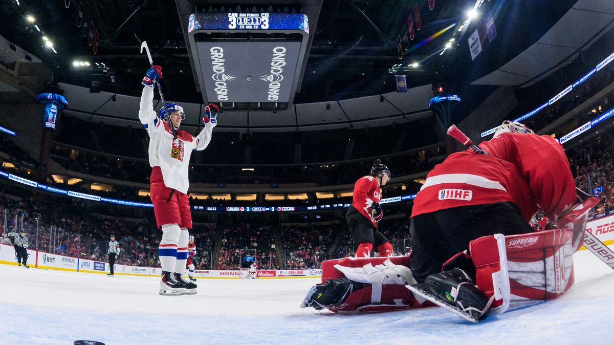 Medaile je slibný start. Ale velkou kariéru mladým hokejistům nezaručí