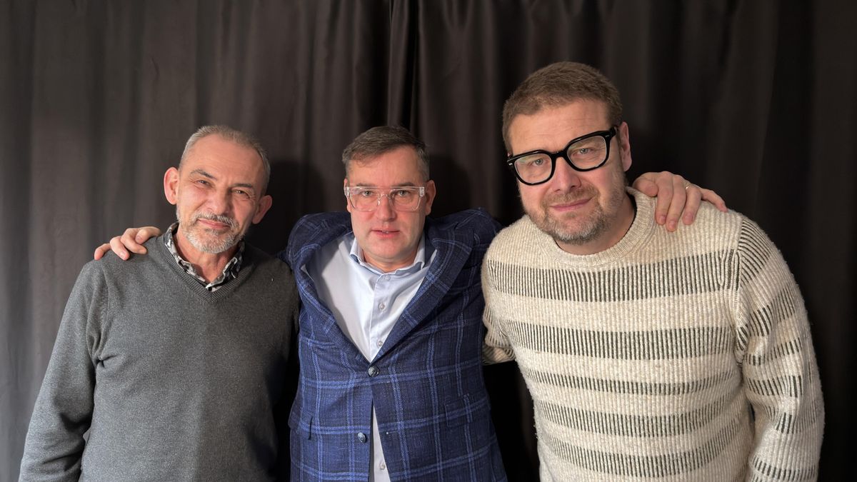 Dobrovský & Šídlo: Češi jsou rozumnější než jejich politici, říká ekonom Hampl