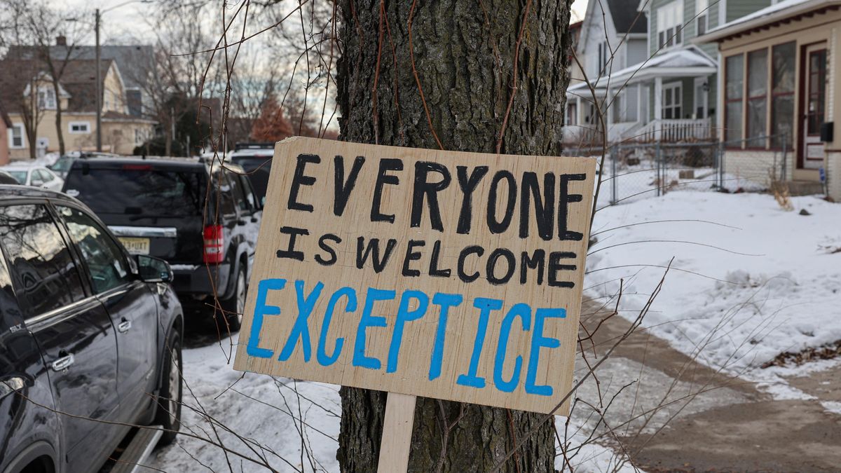 Agenti ICE tu nejsou vítaní, protestovalo se o víkendu v Minneapolis