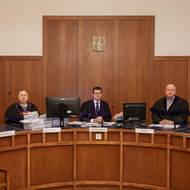 Soudní senát v čele se soudcem Michalem Zámečníkem