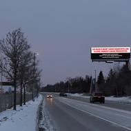 „Agenti ICE se neřídí minnesotským právem. Nezákonné jednání může být trestně stíháno,“ píše se na billboardu.
