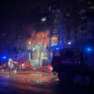 Nejméně 22 lidí bylo zraněno při rozsáhlém náletu ruských dronů na Oděsu na jihu Ukrajiny, informovaly tamní úřady. 