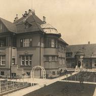 Grossmannova vila – historické foto, zahrada.