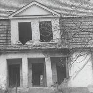 Dům v obytné čtvrti v Solci zdevastovaný vlivem poddolování. 