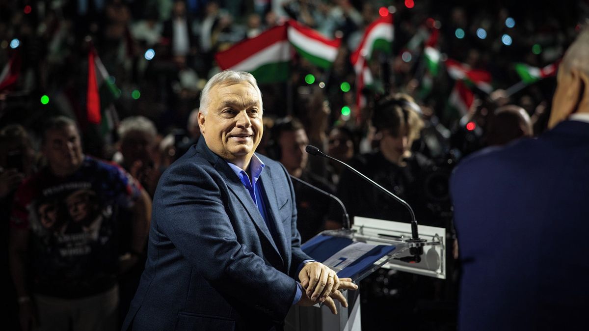 Nebojte se, pokud vyhraju volby, stát rozhodně šetřit nebude, slibuje Orbán