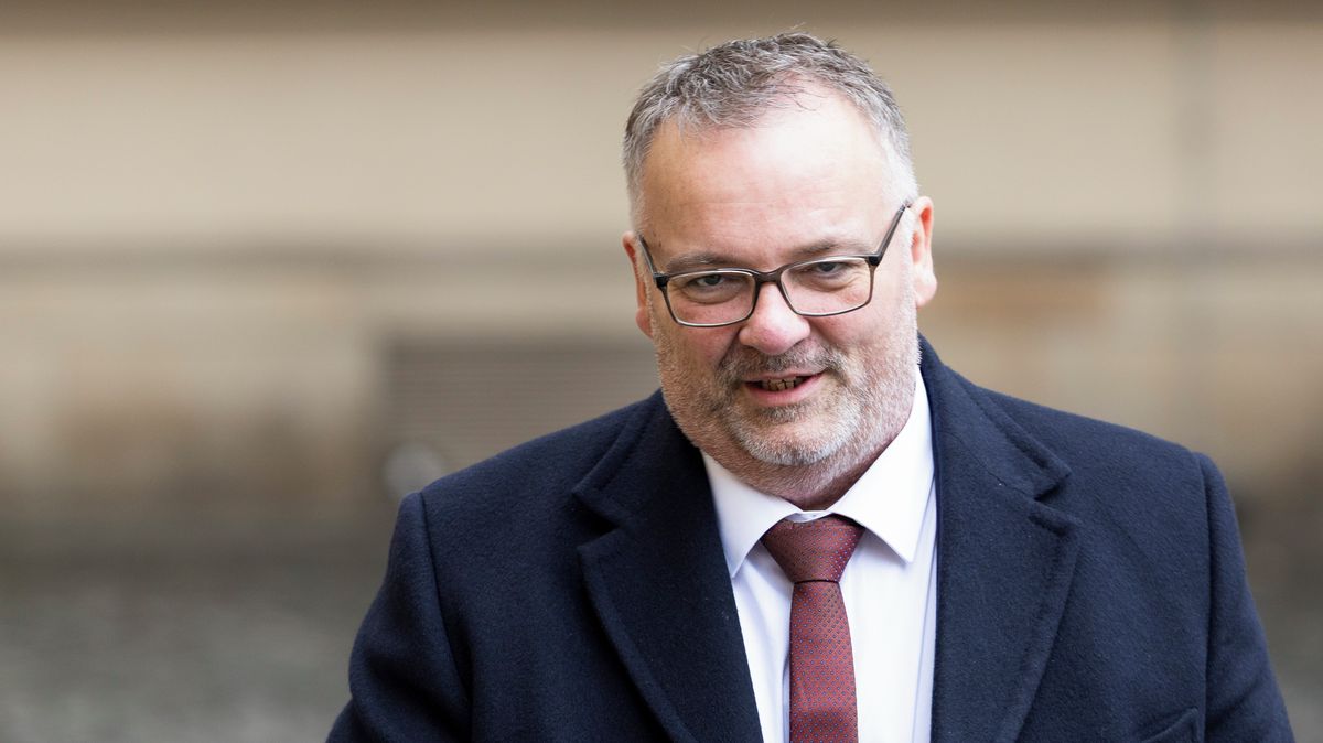 Bednárik byl u Pavla na Hradě. Stěžoval si, jak mu jeho veto komplikuje práci