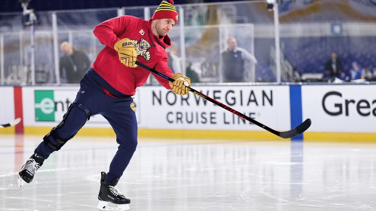 O olympiádu přišel, i tak má své zlato. Hvězda NHL darovala miliony