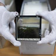 Diapozitivy byly dobarvovány ex post.