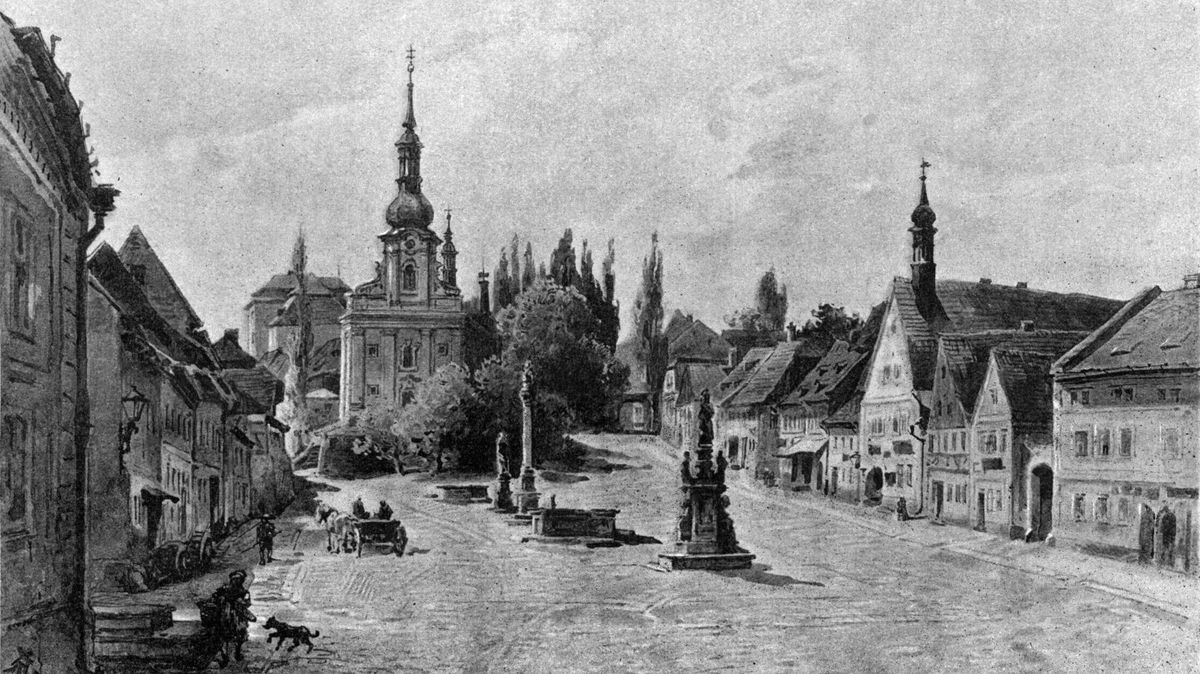 Vyhnali odtud Čechy, Němce a zase Čechy. Pak zbytky města rozstříleli vojáci