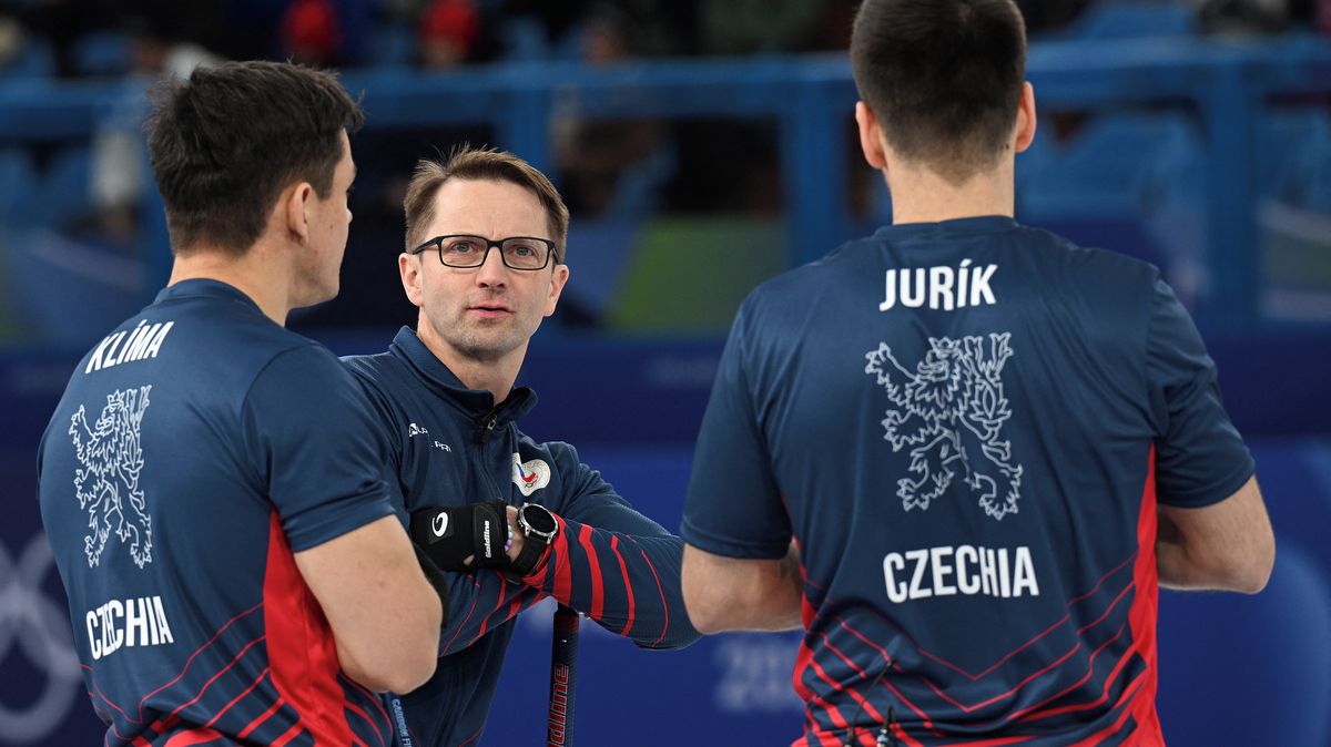 Čeští curleři prohráli s Kanadou, o šanci na postup přišli