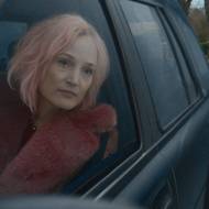 Vicky Krieps jako Lilith.