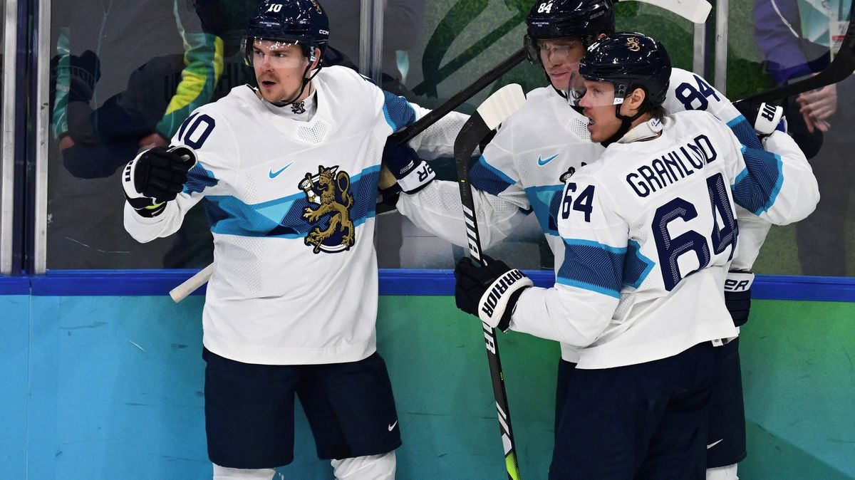 Hokejisté Slovenska končí na olympiádě bez medaile. Bronz prohráli s Finskem