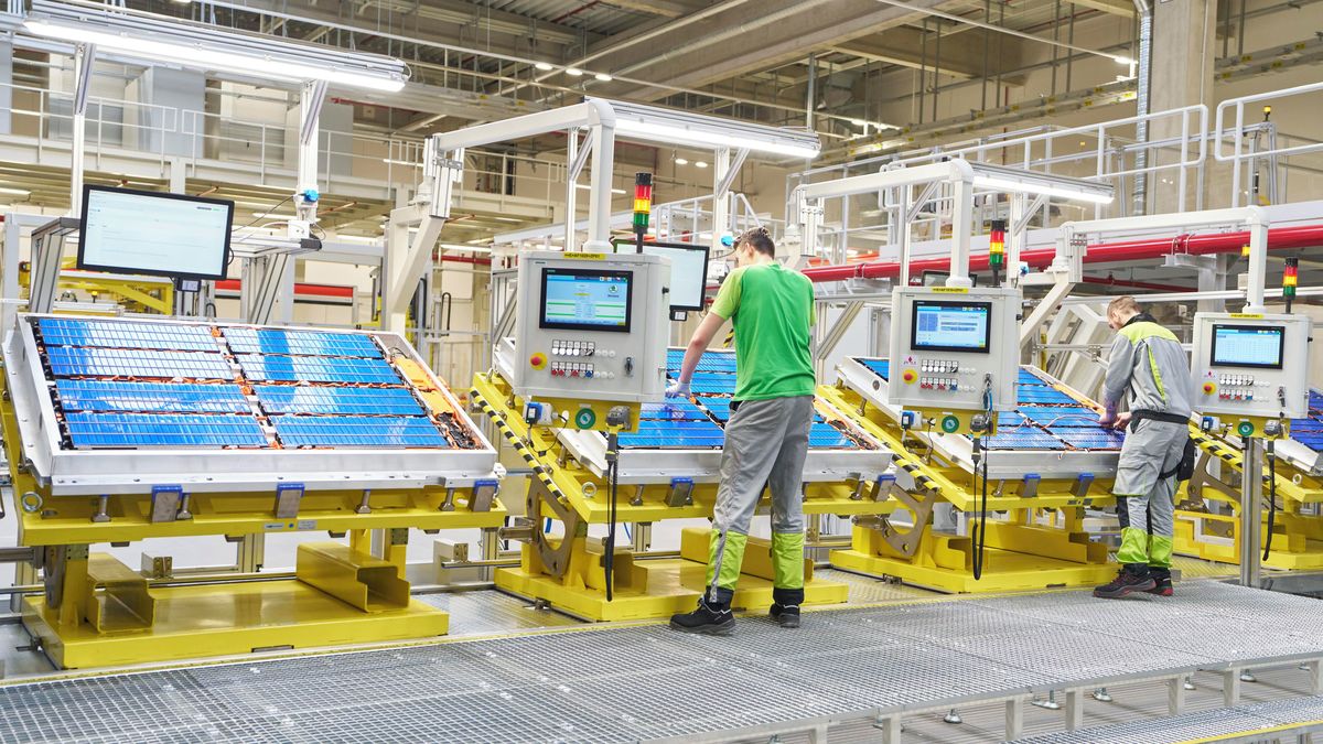 Minus 50 tisíc míst i méně vysokých manažerů. VW málo vydělává a musí šetřit