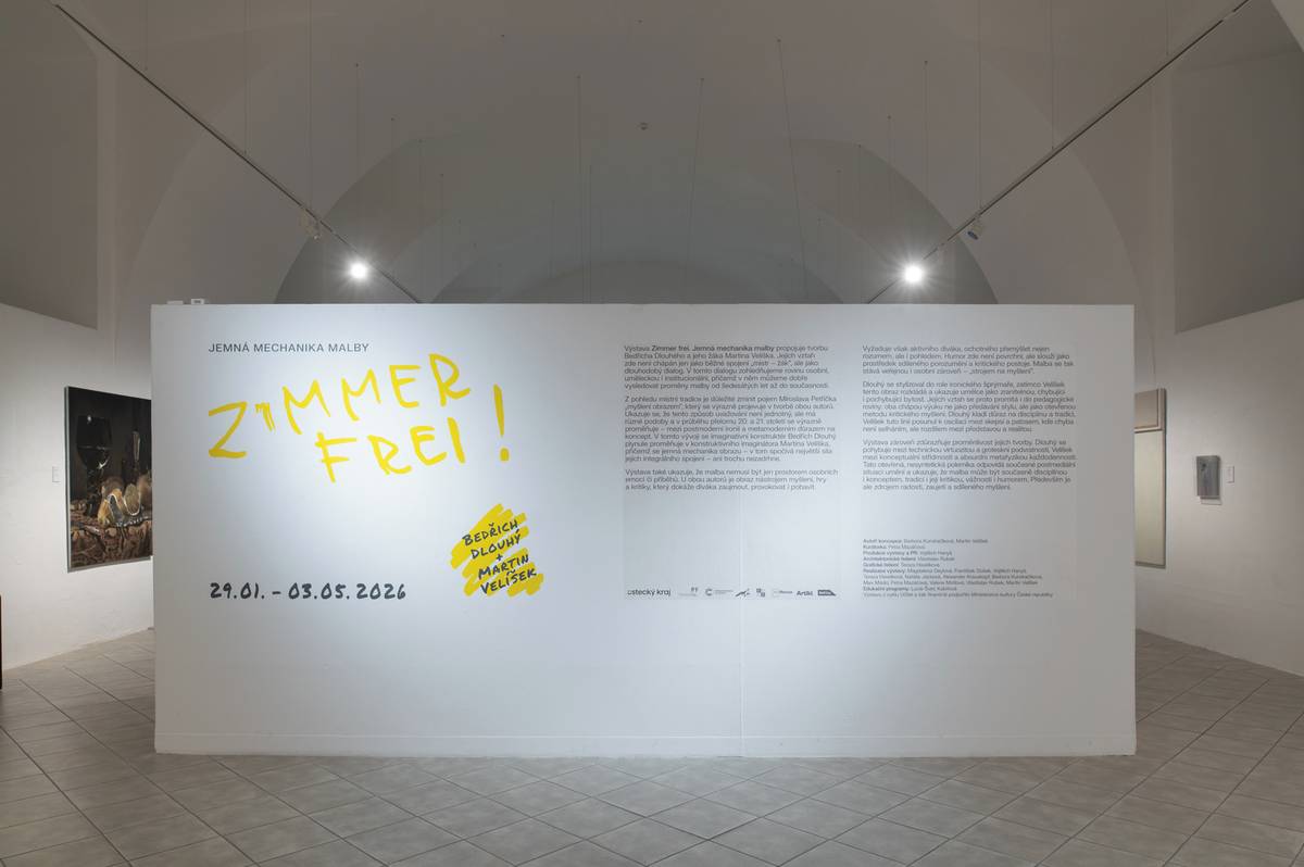 Výstavu děl Bedřicha Dlouhého a Martina Velíška nazvanou Zimmer Frei, Jemná mechanika malby lze do 3. května vidět v Galerii Roudnice.