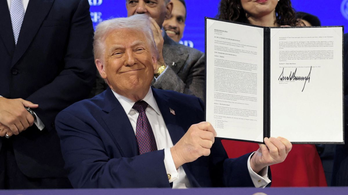 Trumpův mírový klub s velkou pompou poprvé zasedne. Diktátoři zůstanou doma