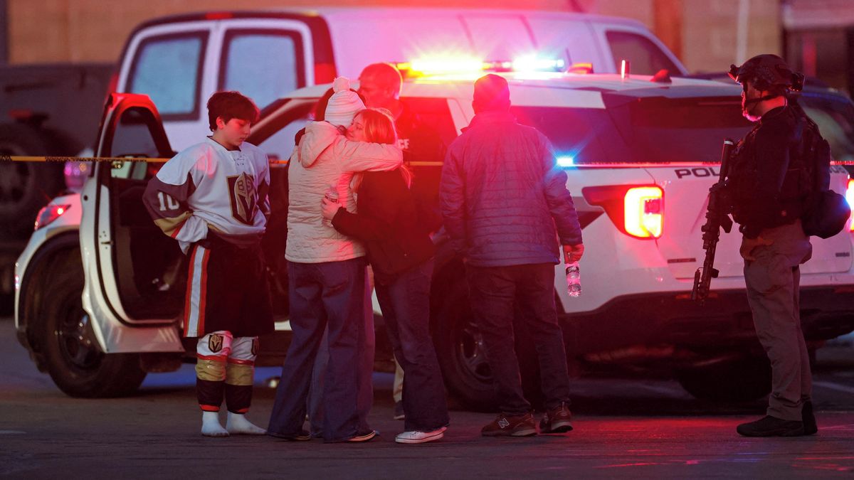 Střelba na hokejovém zápase v USA si vyžádala tři mrtvé, včetně podezřelého