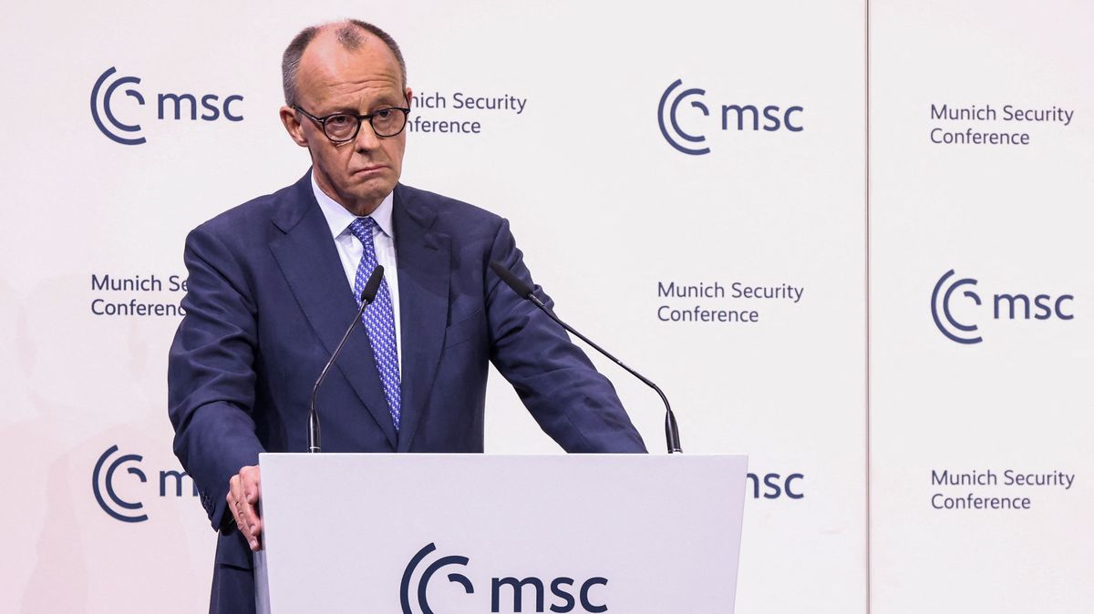 Německé firmy v Číně trpí. Kancléře čeká zásadní cesta