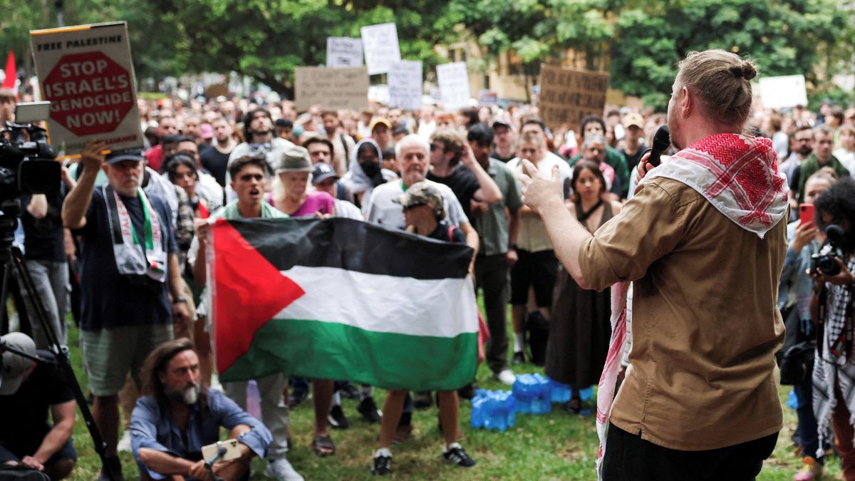 Zákaz skupiny Palestine Action v Británii je nezákonný, rozhodl soud