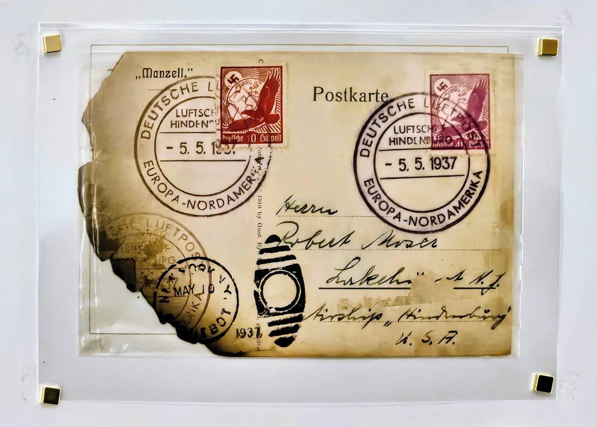 Pohlednice z havárie Hindenburgu.