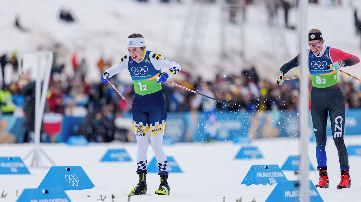 Dva pády zamíchaly se vším. Olympijskou štafetu vyhrály norské lyžařky