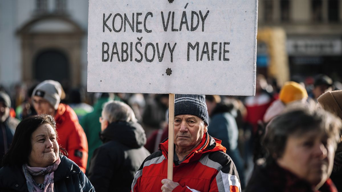 Fotky: „Válka s Turkem musí bejt.“ Jak se demonstrovalo za prezidenta