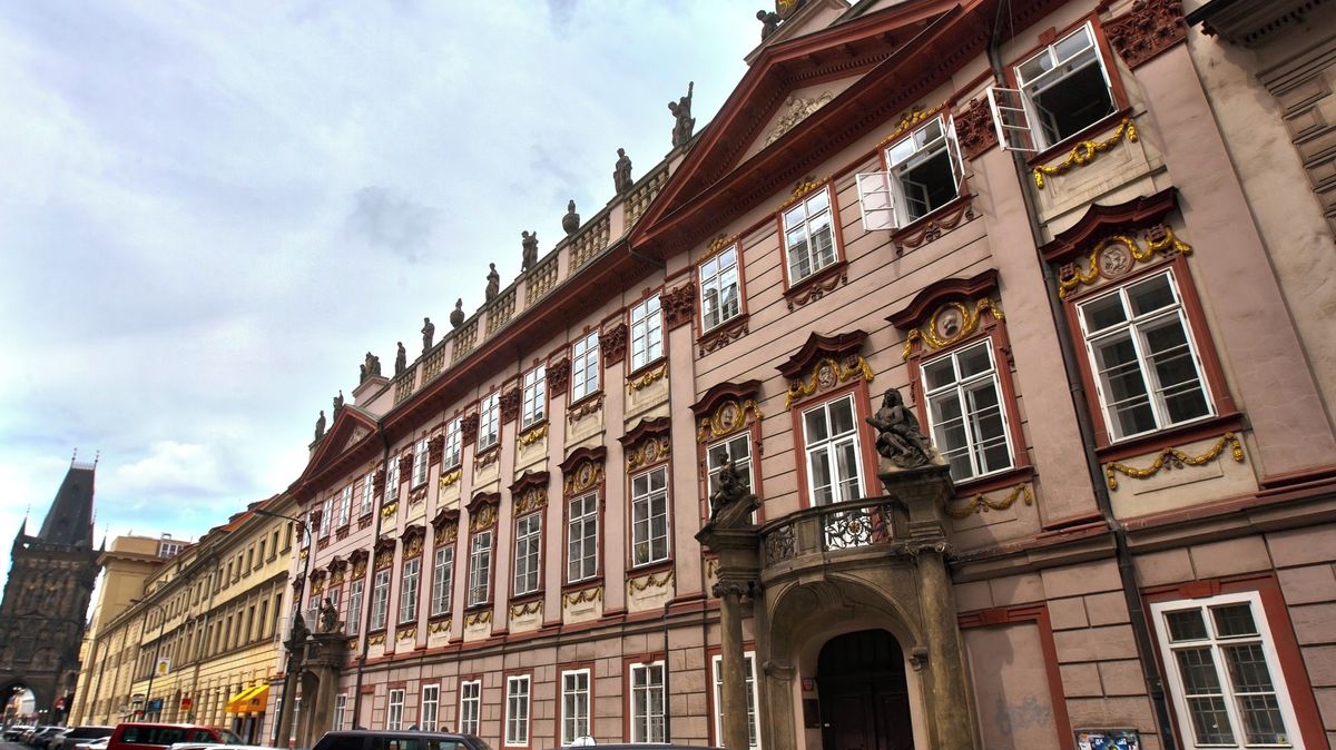 Realitní fond Generali rozjíždí prodej Paláce Špork. Očekává se velký zájem