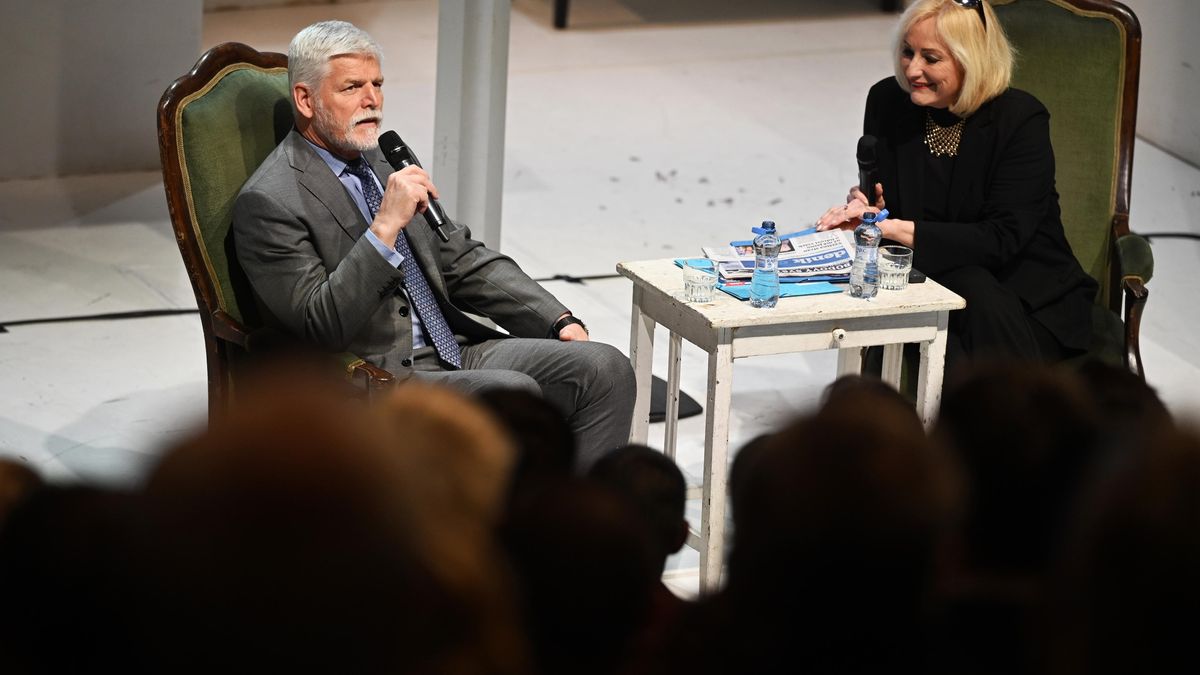 „Hnus strkají nahoru.“ Pavel se kloní k zákazu sociálních sítí pro děti