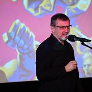 Překladatel Martin Svoboda obdržel sošku za nejlepší překlad, vynesl mu ji komiks Monika vydaný nakladatelstvím Trystero.