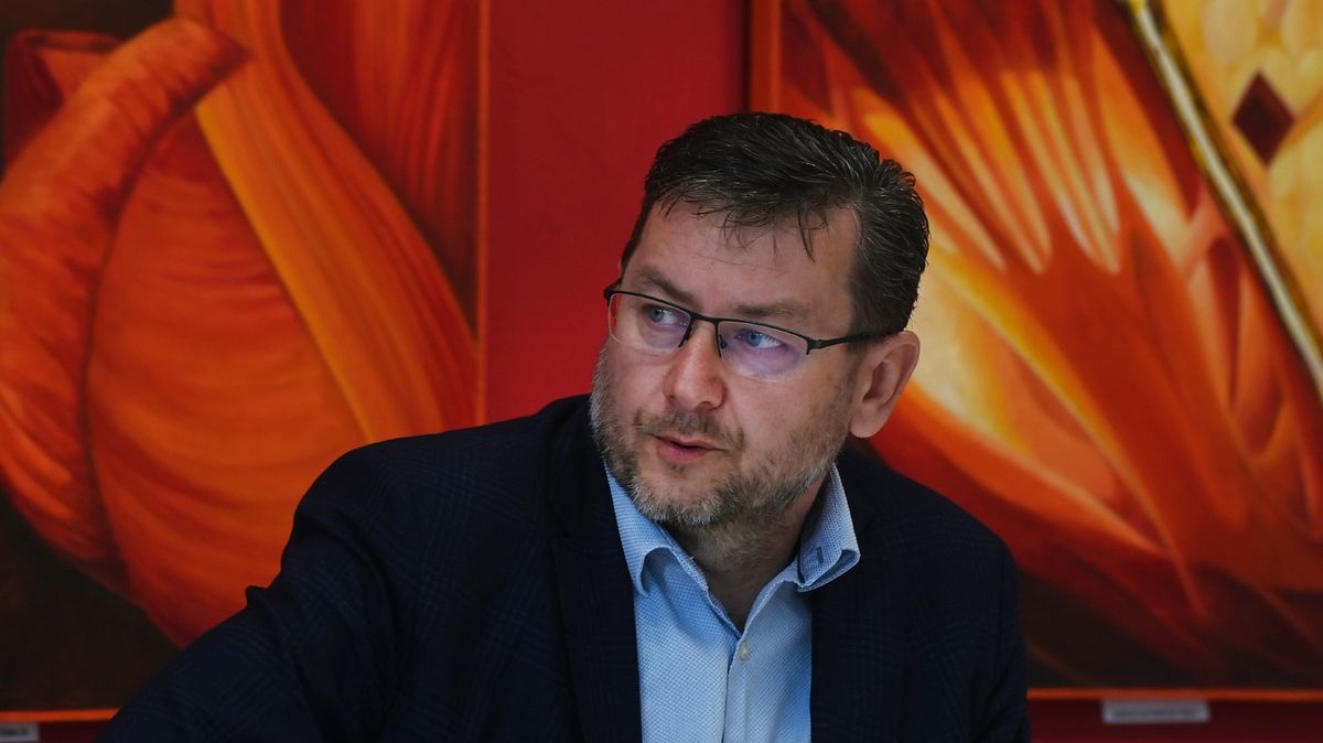 Karvinský primátor Jan Wolf opustil SOCDEM, do voleb půjde jako nestraník