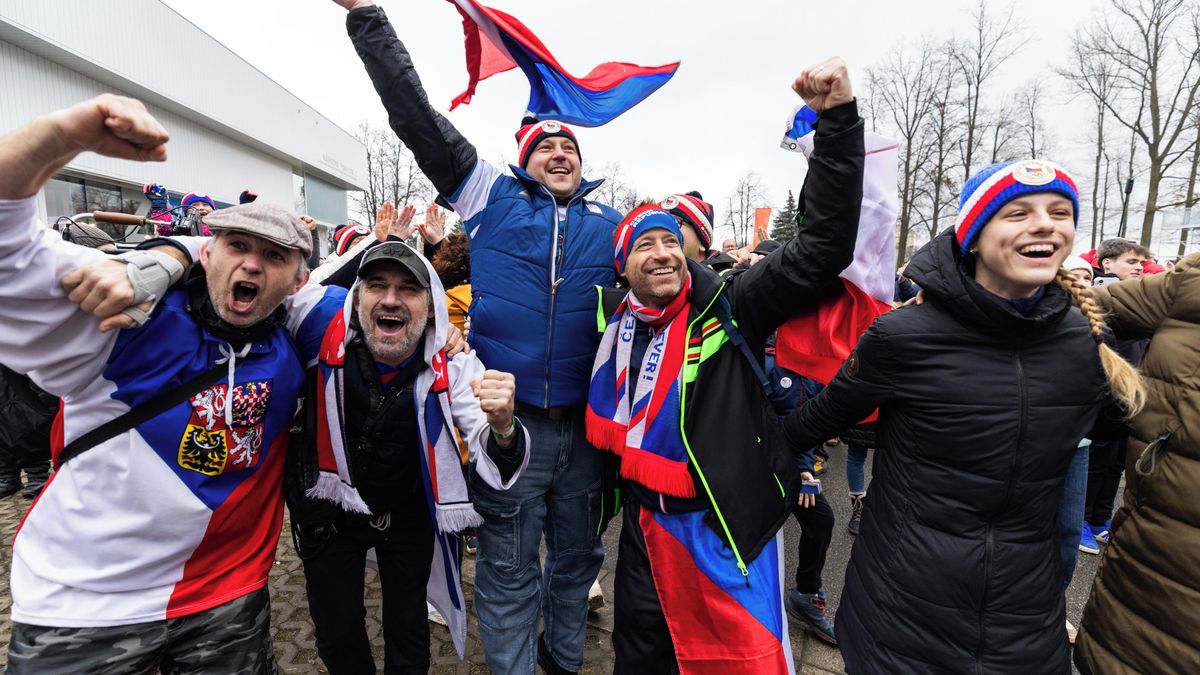 Bomba, bravo. Nová hvězda, radují se čeští fanoušci ze zlaté medaile Maděrové