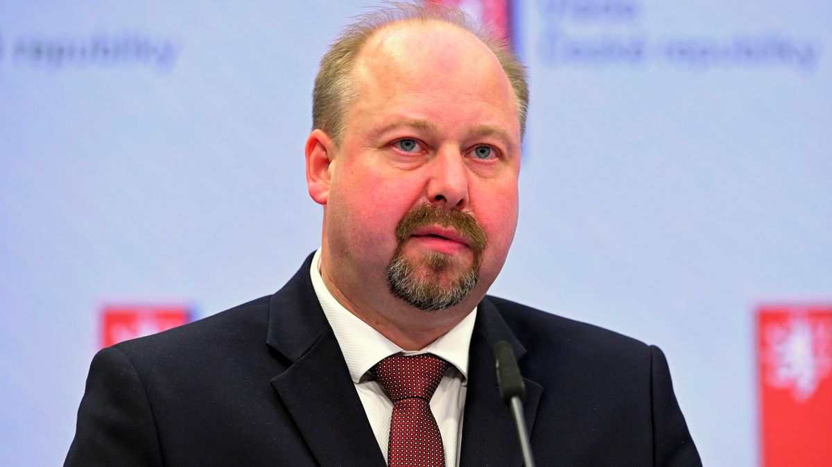 Trestný čin obchodování s lidmi se má rozšířit o zneužívání náhradního mateřství