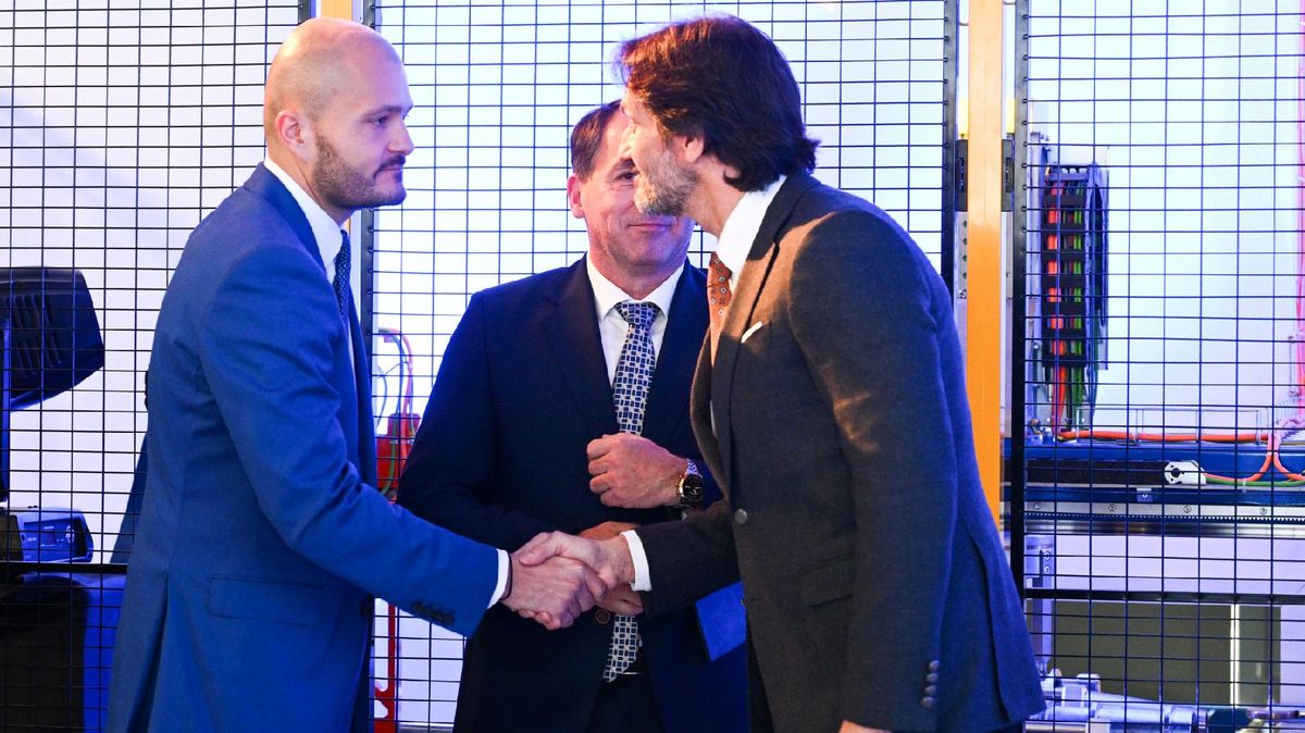 „Bola to drina v púšti.“ Slovenský ministr přiznal peníze od českého zbrojaře