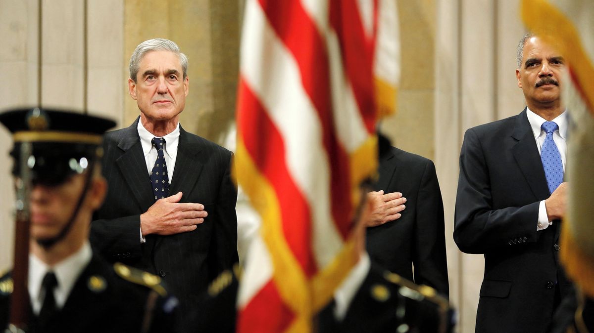 „Tříprstý Bobby a Mistr ticha“ je mrtvý. Trump se z jeho skonu raduje