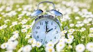 Po změně času roste únava i riziko infarktu. Nevýhody převažují nad úsporami