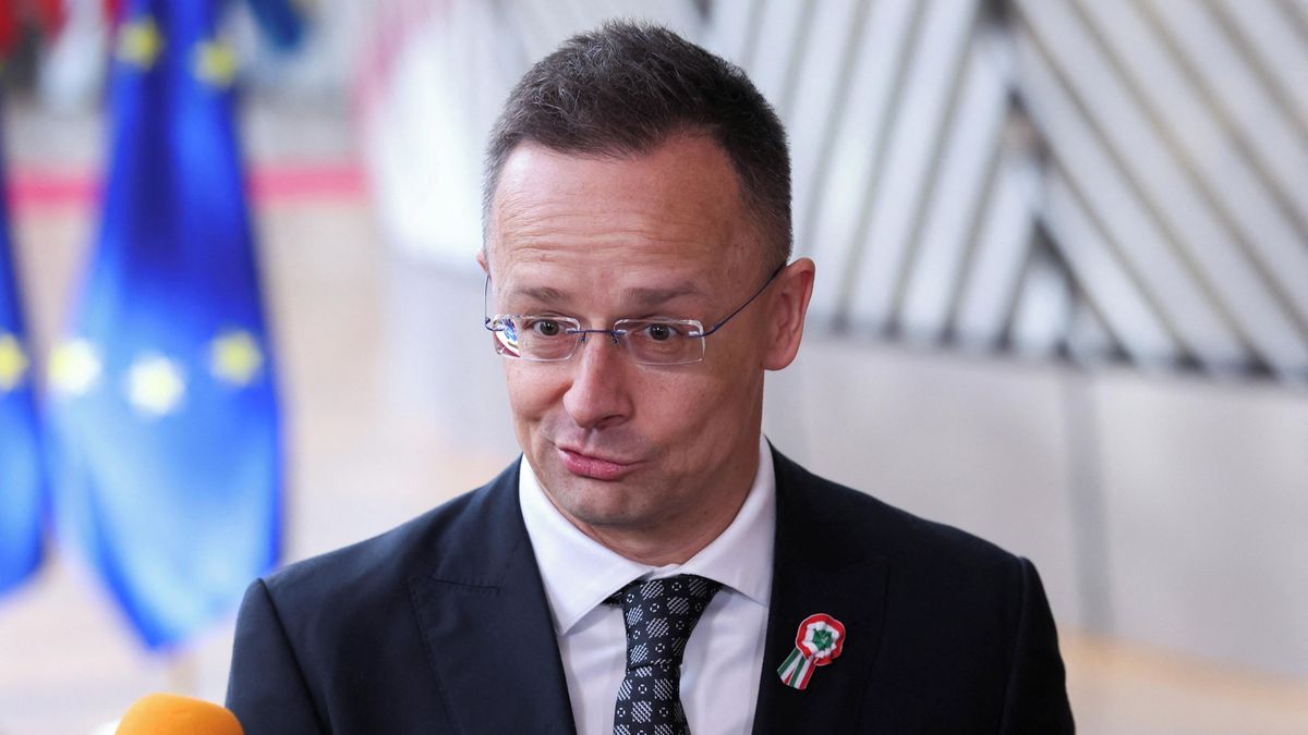 „Řekl jsem něco špatně?“ Novináři mají nahrávky hovoru Szijjarta s Lavrovem