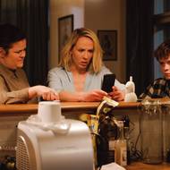 Tereza Volánková jako Vendy, Petra Hřebíčková v roli Lucie a Antonín Jan Abrhám coby Vilém.