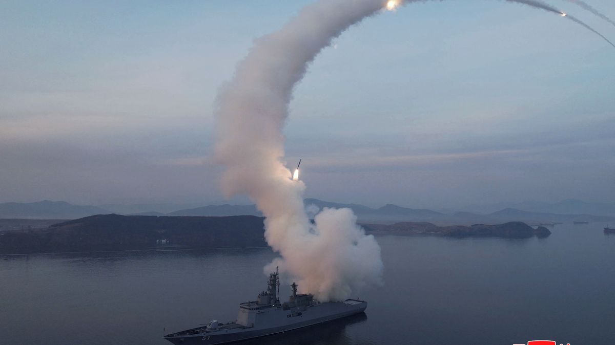 KLDR znovu zkušebně odpálila střely z torpédoborce