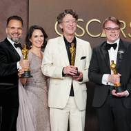 Zleva Radovan Síbrt, Alžběta Karásková, David Borenstein, Pavel Talankin a Helle Faber, autoři Pana Nikdo proti Putinovi. „Paša riskoval vše, co miloval, včetně svého života,“ zdůraznil Síbrt.