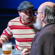 Hlavní postava se narodila v Liberci, a tak se také právě ve zdejším Šaldově divadle tento pátek uskuteční světová premiéra adaptace tohoto románu Jaroslava Rudiše.