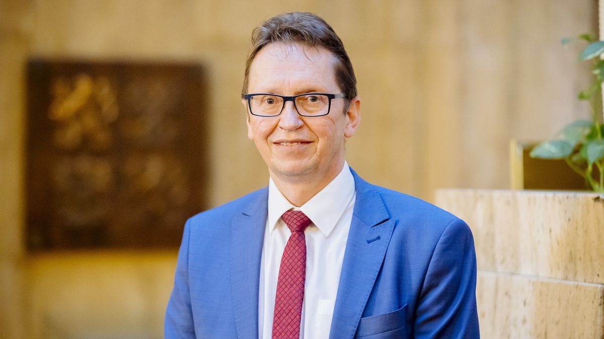 Velmi nebezpečný trend, říká expert k tlaku SPD na změny v očkování