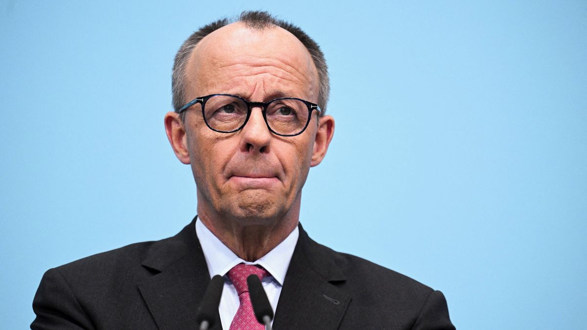 Politico: Merz chce zabránit, aby Česko vplulo do maďarsko-slovenského tábora